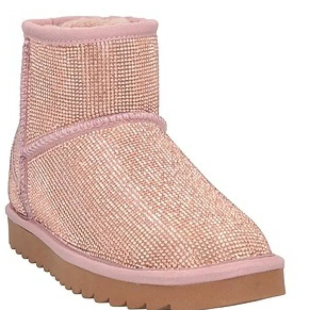 NIB‎ $245 Colors of California shearling/ rhinestones boots.